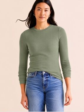 BKE Brushed Knit Long Sleeve Neutral Casual Basic Soft Top Green Size Small